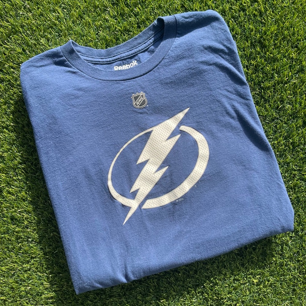 Y2K Tampa bay Lightning Bishop NHL T-shirt